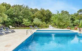 Le Manoir De Flassans