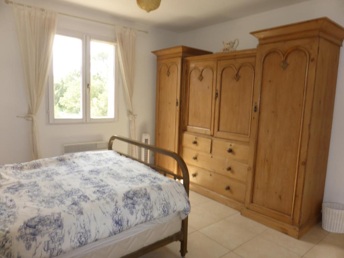 Le Manoir De Flassans Extérieur photo
